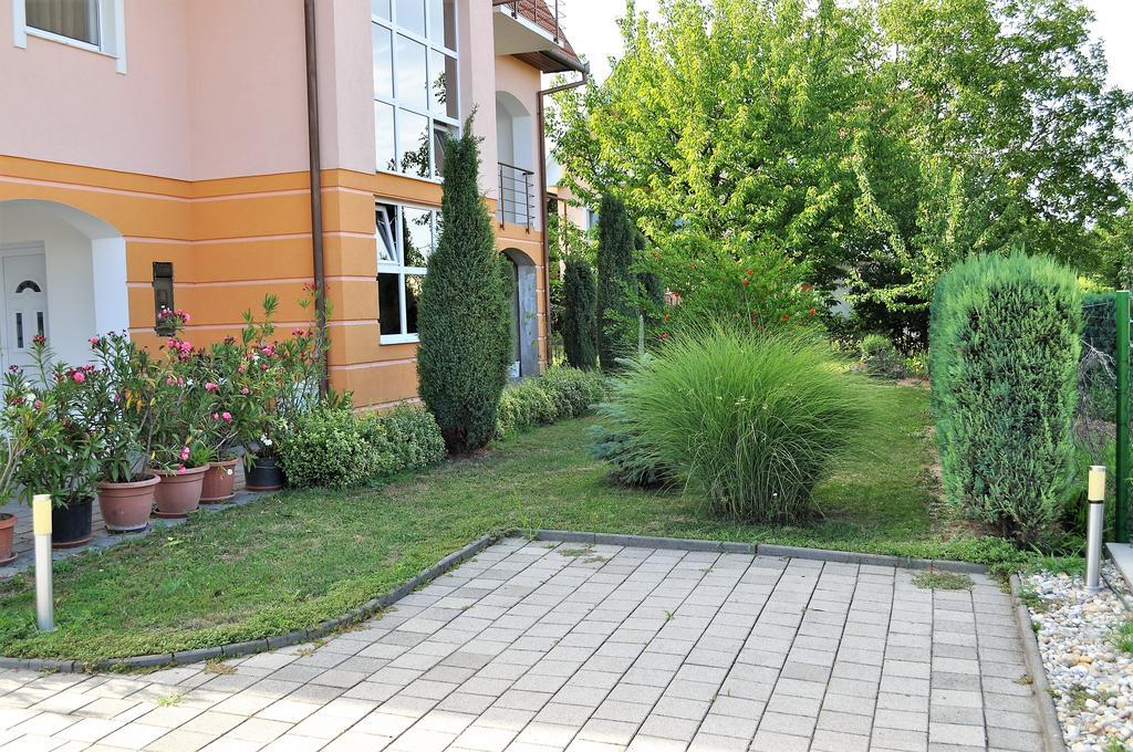 Katalin Apartmanház Zalakaros Esterno foto