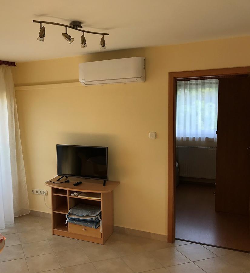 Appartamento Katalin Apartmanház Zalakaros Esterno foto